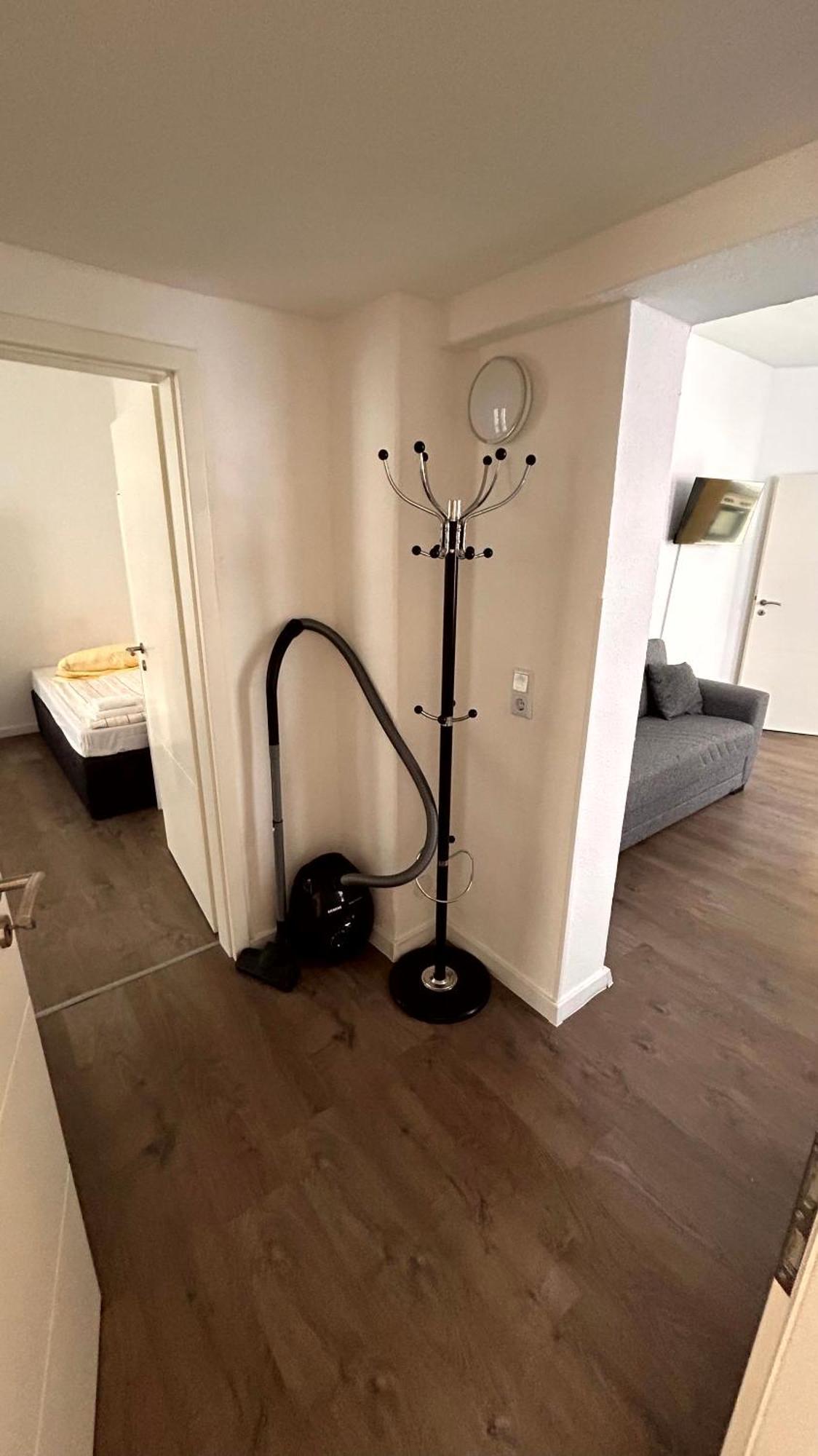 Modernes Apartment Mit 2 Schlafzimmern Und Privatparkplatz Nahe Innenstadt Neumünster Extérieur photo